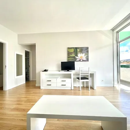 One Bedroom With Wifi, Pool, Close To The 푸에르토 드 라 크루즈