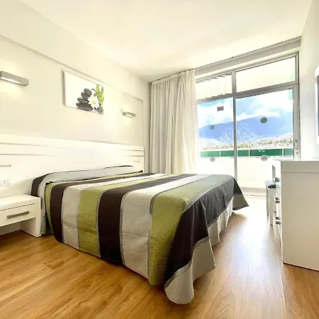 One Bedroom With Wifi, Pool, Close To The 아파트 *