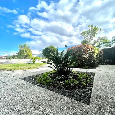 One Bedroom With Wifi, Pool, Close To The *